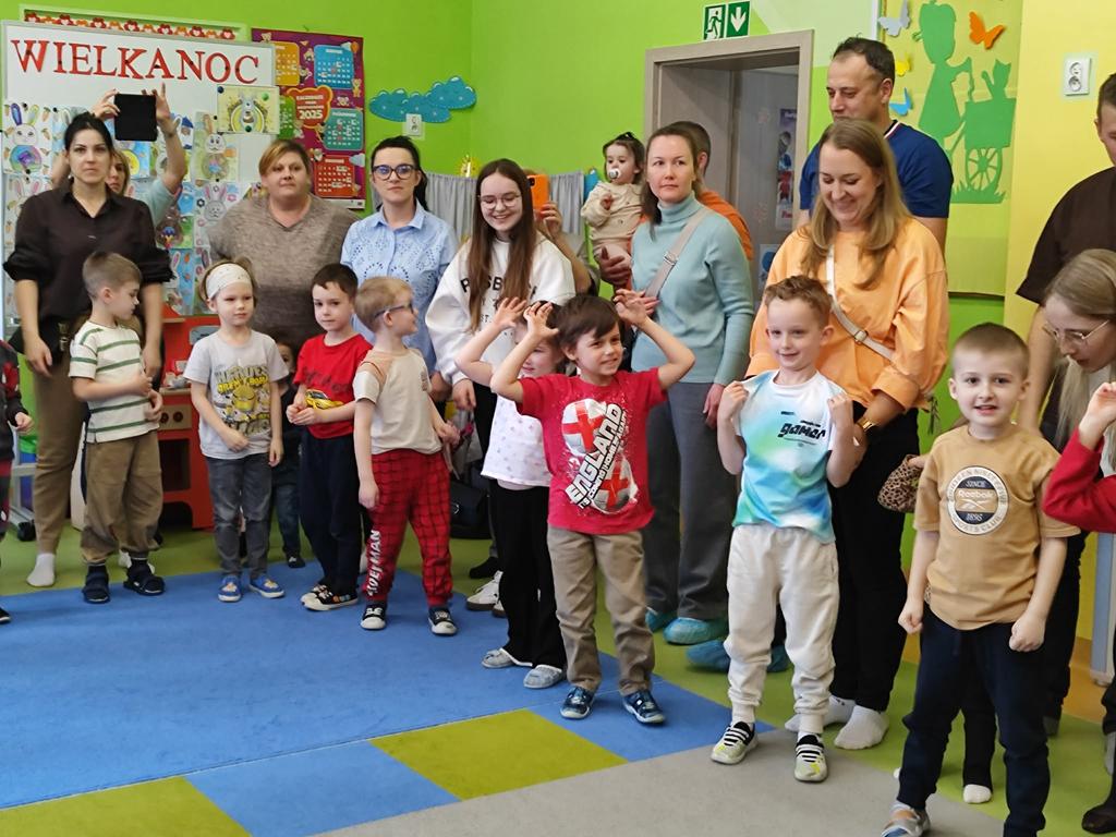 23408183-f6ab-400a-8c04-34d4638058ba