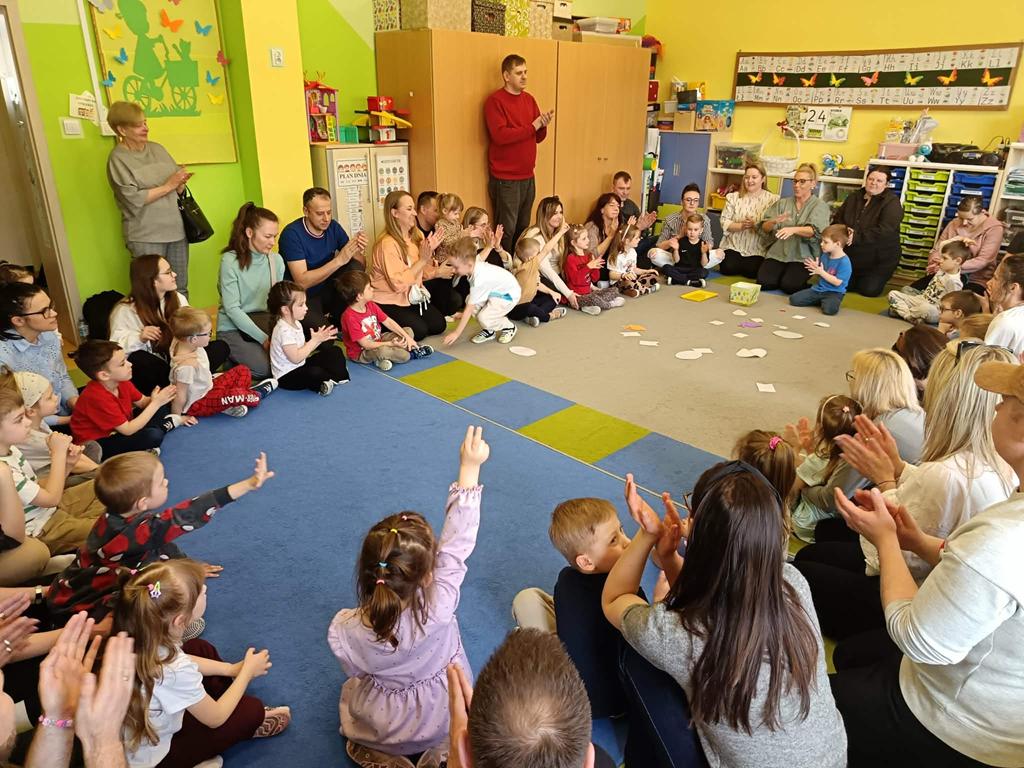 f0e9e2bb-c60f-4dfa-aa13-598277864131